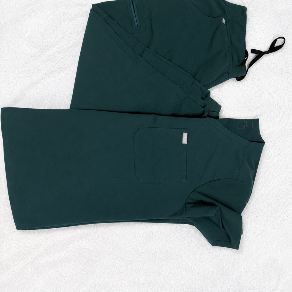 Figs hunter green Medical Scrub set